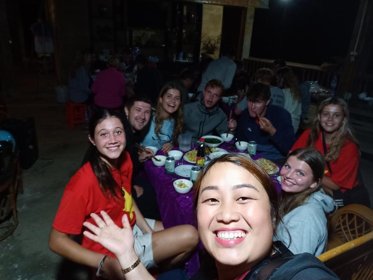 Dong Van Hmong Homestay Buitenkant foto